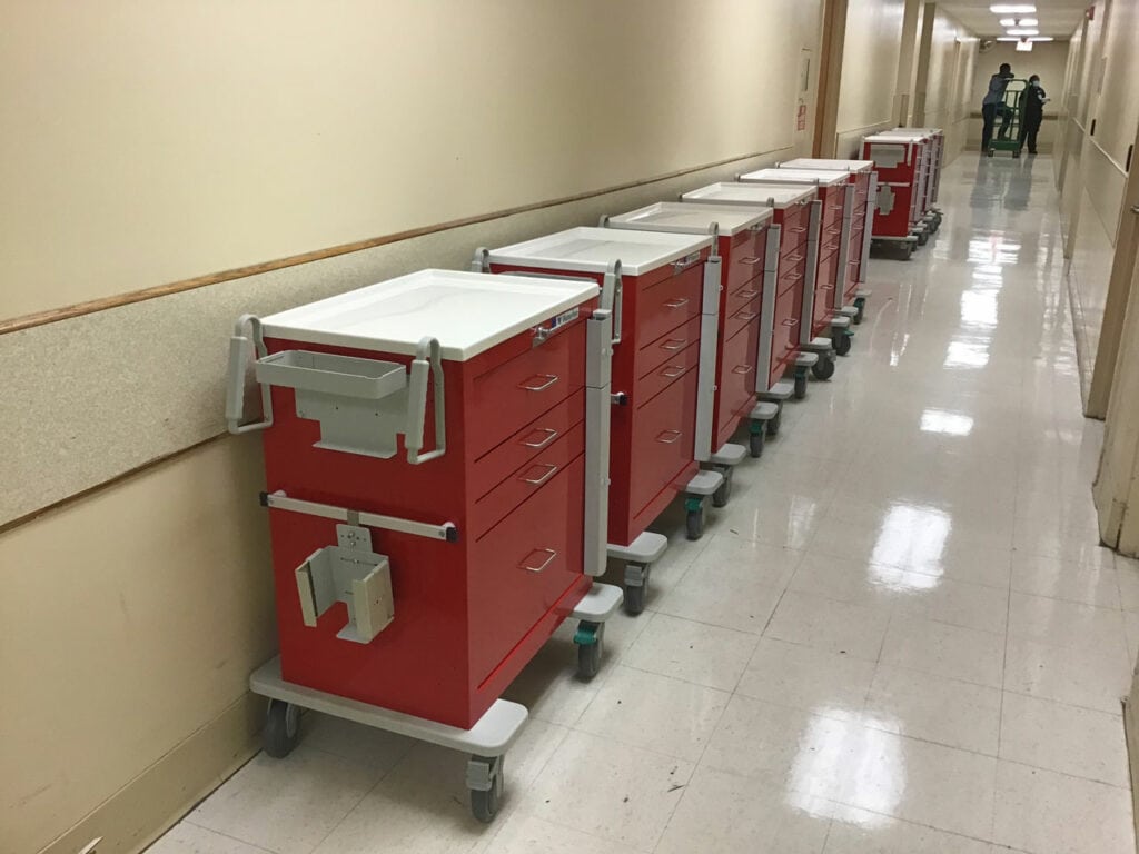 Emergency crash carts